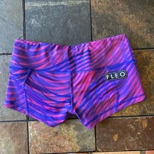 Fleo *REWARDS* Twisted Blue Violet LRC